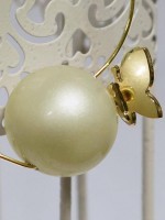 Orecchini -  - ORBP02-O ORECCHINI WILMA PERLA FARFALLA ORO GIALLO  - Perla sabbia perlato - disponibile in 15gg