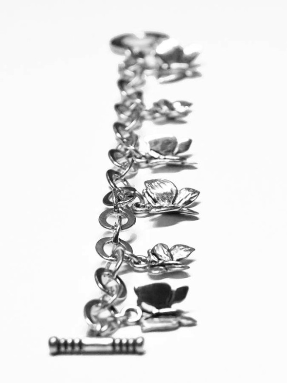  -  - Bracciali