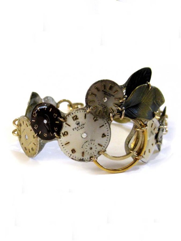  -  - Bracciali