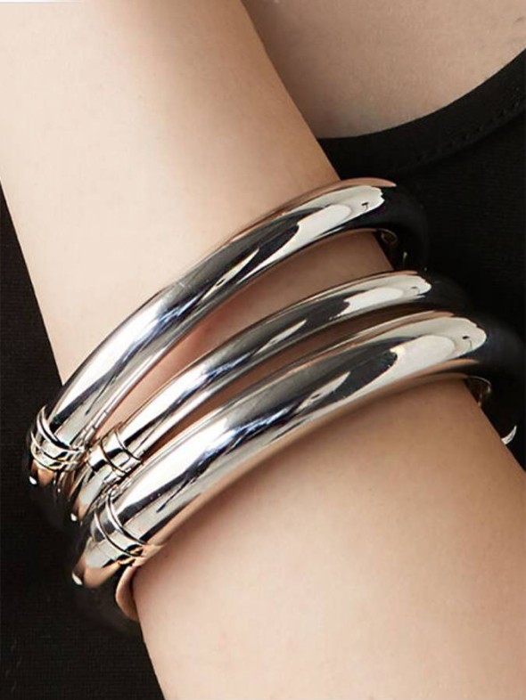  -  - Bracciali